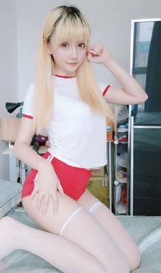 亚洲一卡一卡二新区乱码无人区二_高清手机免费观看完整