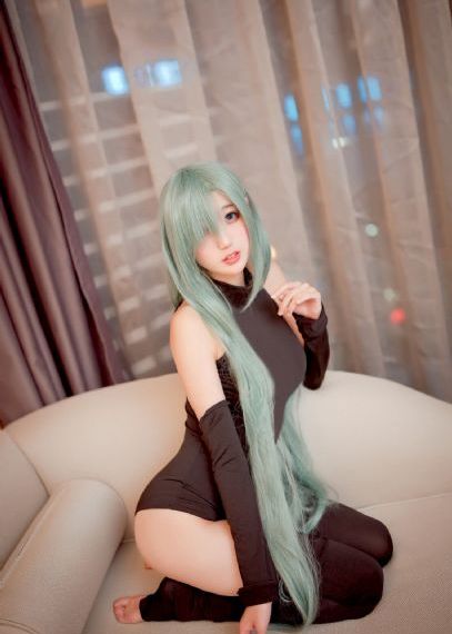 欧美亚洲美女色图_短视频完整无删减版