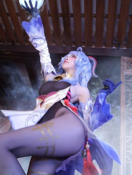 欧美最火超模孕妇写真_BD国语HD在线观看