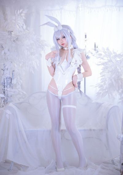 美女视频免费都是黄的欧美_完整无删减版